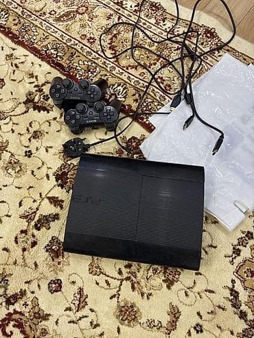 ps2 super slim: Sony PlayStation 3 Super Slim (чёрная) Комплектация: - Консоль PS3 — 1