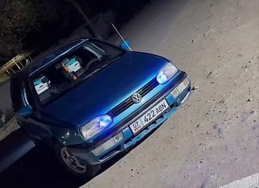 Volkswagen Golf: 1994 г., 1.8 л, Механика, Бензин, Хэтчбэк — 6