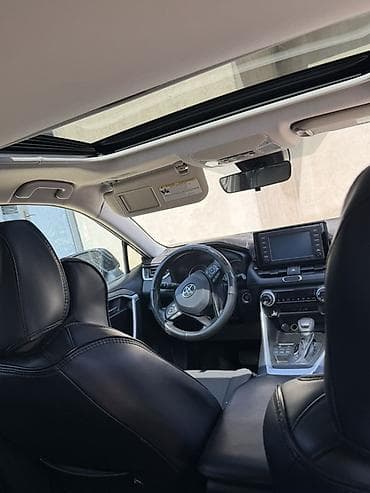колони: Toyota RAV4: 2019 г., 2.5 л, Автомат, Бензин, Кроссовер — 6