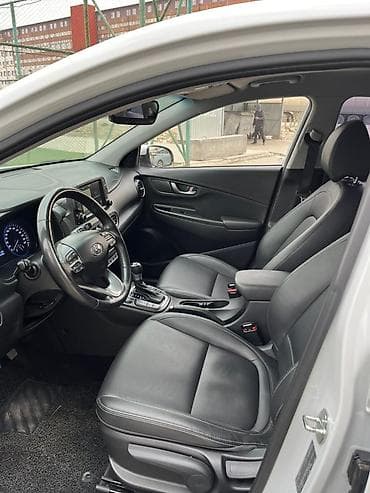 цены на уаз хантер: Hyundai Kona: 2020 г., 1.6 л, Автомат, Дизель, Кроссовер — 9