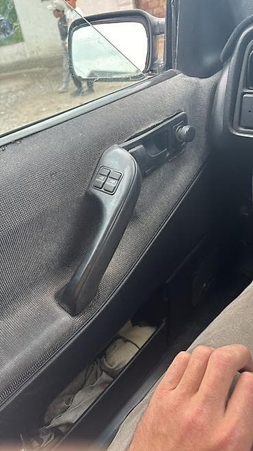 transporter multivan: Volkswagen Passat: 1991 г., Универсал — 4