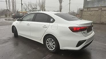 mitsubishi спейс стар: Kia Cerato: 2020 г., 1.6 л, Автомат, Бензин, Седан — 6