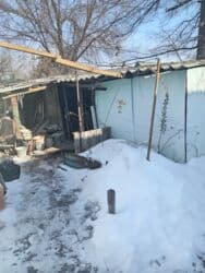 срочно срочно продаю дом город карабалта: Үй, 45 кв. м, 4 бөлмө, Менчик ээси, Эски ремонт — 6