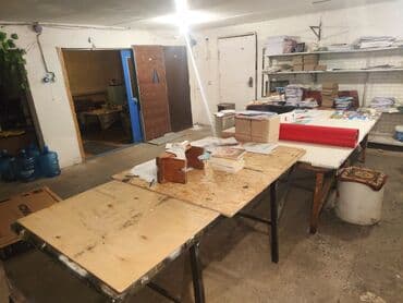 недостроенные дома в бишкеке: Продаю помещение 70м2 по адресу Токтогула + Уметалиева Капитальное — 1