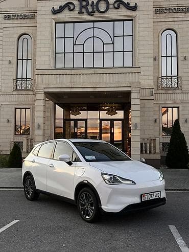 BYD E2: 2022 г., Автомат, Электромобиль, Хэтчбэк