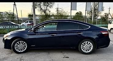 Toyota Avalon: 2013 г., Автомат, Гибрид, Седан — 3