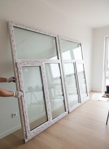 ПВХ-окна из белого профиля - Створчатые и глухие секции