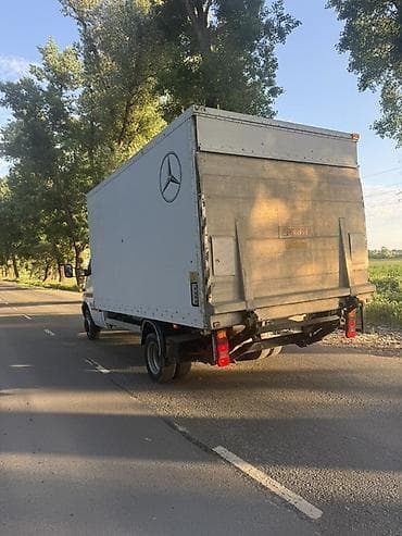 бишкек мото: Жүк ташуучу унаа, Mercedes-Benz — 4