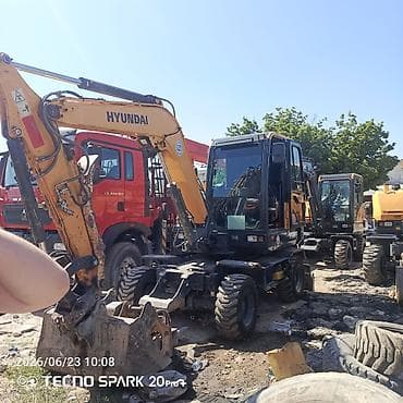 Экскаватор, Hyundai, 2026 г., Колесный at lalafo.kg Экскаватор, Hyundai, 2026 г., Колесный