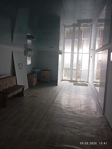 сдаю цокольное: Сдается помещение в цокольном уровне с отдельным входом — 10