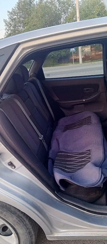 hundai: Hyundai Elantra: 2005 г., 1.6 л, Механика, Лифтбек — 7