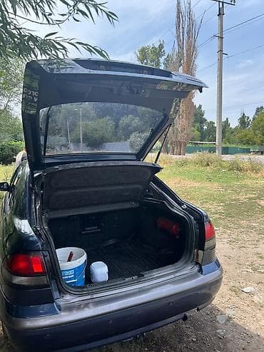 Mazda: Mazda 626: 1998 г., 1.8 л, Механика, Бензин, Седан — 8