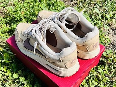 on cloude: Мужские кроссовки, 43, Nike, Б/у, цвет - Бежевый, Самовывоз — 7