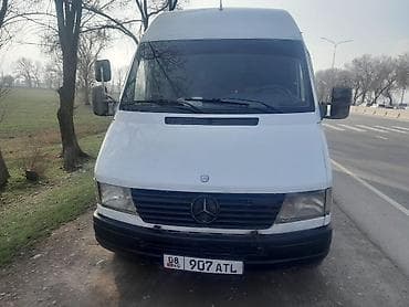 мерс бусик: Грузовик, Mercedes-Benz — 1