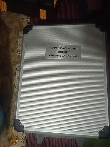 Набор инструментов 187 предметов в алюминиевом кейсе (маркировка на