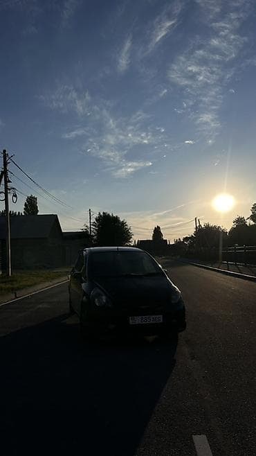 бампер на хонда фит: Honda Fit: 2003 г., 1.5 л, Автомат, Бензин, Хэтчбэк — 1