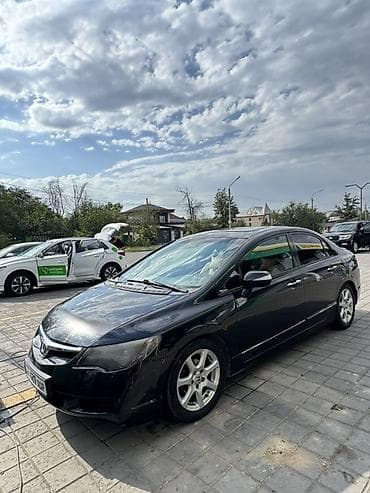 1: Honda Civic: 2008 г., 1.3 л, Вариатор, Гибрид, Седан — 4