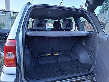 Унаа сатуу: Toyota RAV4: 2004 г., 2 л, Автомат, Бензин, Кроссовер — 3