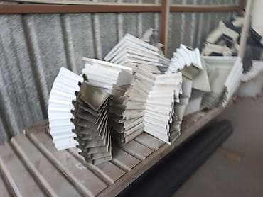 отливы: Угловые доборные элементы для кровли и фасада (наружные и внутренние — 1