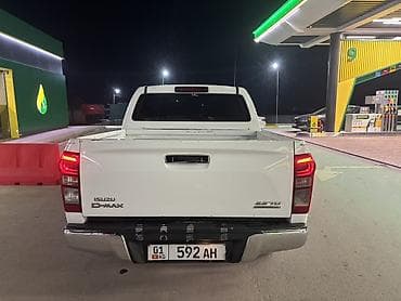 исузу визарт: Isuzu D-Max: 2019 г., 2.5 л, Механика, Дизель, Пикап — 2