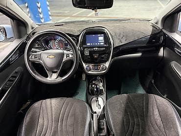 corolla 2016: Chevrolet Spark: 2016 г., 1 л, Вариатор, Бензин, Хэтчбэк — 6