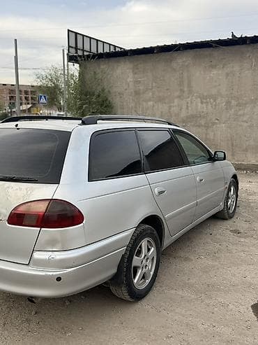 audi a2: Toyota Avensis: 2002 г., 2 л, Ручные, Дизель, Универсал — 4