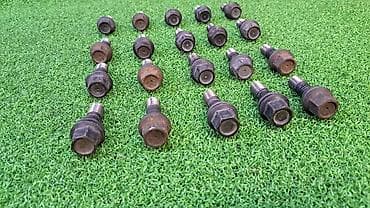 х5: Болты на колеса х5 е53 Год 2003 Цена 2000 сом за комплект В отличном — 3