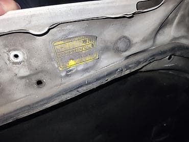 Автокосметика: Капот Toyota, Колдонулган, Оригинал — 3