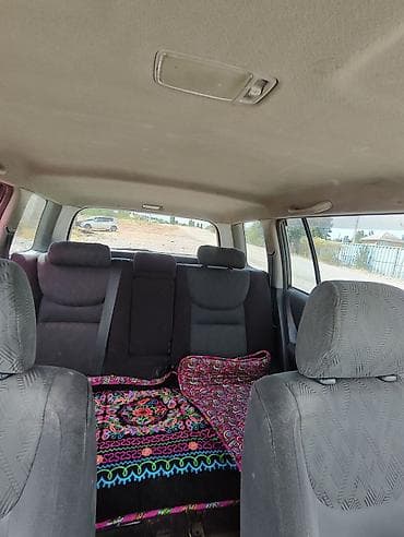 Toyota Kluger: 2001 г., 2.4 л, Автомат, Бензин, Кроссовер — 6