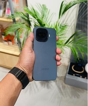 iphone 16 plus: Vivo IQOO 15R, Б/у, 256 ГБ — 2