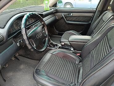 Audi: Audi S4: 1996 г., 2.6 л, Механика, Бензин, Седан — 9