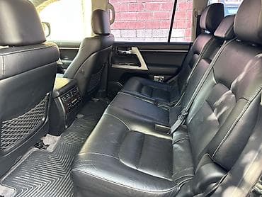byd e7: Toyota Land Cruiser: 2012 г., Внедорожник — 10