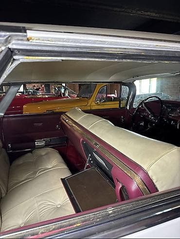 cadillac 700: Cadillac : 1960 г., 6 л, Автомат, Бензин, Седан — 3