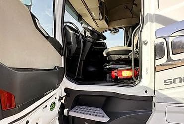 бампер арб: Тягач, Volvo, 2017 г., Шторный — 5