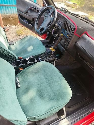 highlander platinum: Volkswagen Passat: 1994 г., 2 л, Механика, Бензин, Седан — 3
