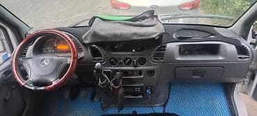 спритер сиденасы: Жеңил жүк ташуучу унаа, Mercedes-Benz, Стандарт, 3 т, Колдонулган — 10