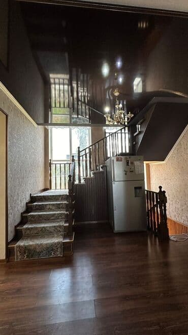 продаю дом медерова карло маркса: Дом, 280 м², 6 комнат, Агентство недвижимости — 3