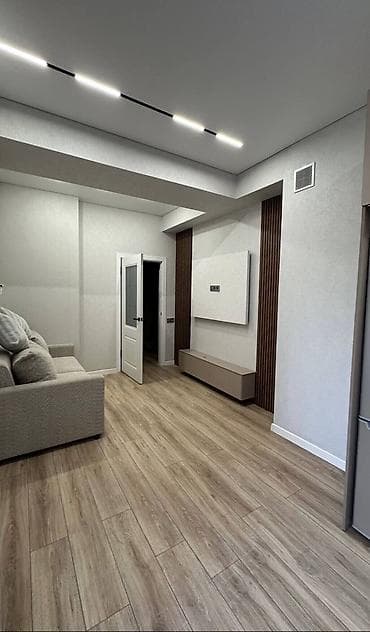 osh flat: 1 комната, 46 м², Восток-5 мкр 5 этаж, Евроремонт — 7