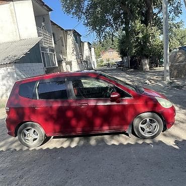 Продажа авто: Honda Fit: 2002 г., 1.3 л, Автомат, Бензин, Хэтчбэк — 7