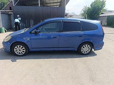 range over: Honda Stream: 2004 г., 2 л, Автомат, Бензин, Минивэн — 9