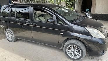 разбитые авто: Toyota Isis: 2005 г., 1.8 л, Автомат, Бензин, Минивэн — 2