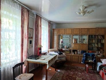 дом по улице бакая бишкек: Дом, 73 м², 4 комнаты, Риэлтор, Старый ремонт — 8