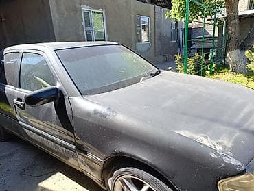grand cherokee: Mercedes-Benz C-Class: 1993 г., 2.2 л, Механика — 2