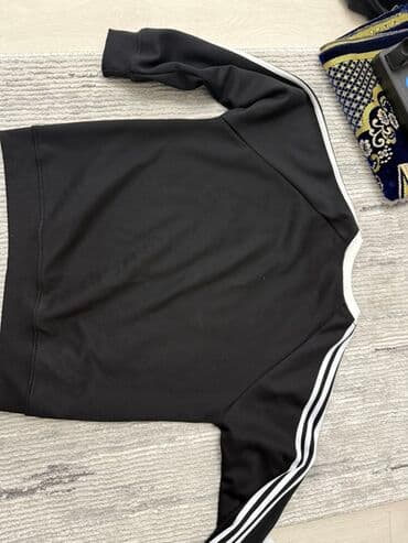 купить мужской клатч из натуральной кожи ручной работы: Свитшот черный с белыми деталями. - Размер: 2XL (указан на ярлыке — 2