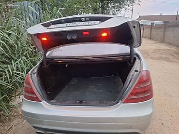 2007: Mercedes-Benz S-Class: 2007 г., 5.5 л, Автомат, Седан — 4