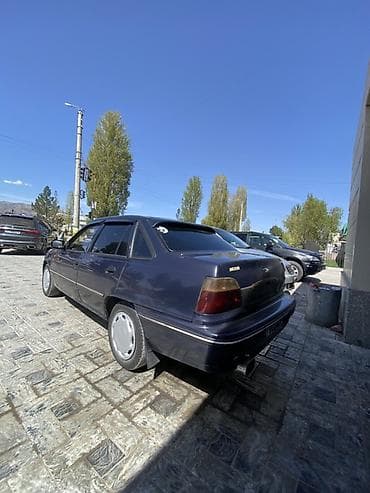 с кочкор авто: Daewoo Nexia: 2004 г., 1.6 л, Кол менен иштөөчү, Бензин, Седан — 5