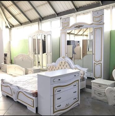 садовая мебель бишкек: Спальный гарнитур, Б/у, Двуспальная кровать, Комод, Тумба, МДФ, Самовывоз, цвет - Белый — 2