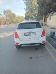 таблетка шина: Chevrolet Tracker: 2020 г., 1.3 л, Автомат, Бензин, Кроссовер — 4