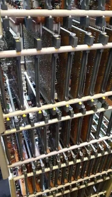 изготовим любые печати без документов: Куплю гаражное барахлокладовки, подвалы,,платы якоря, моторы — 6