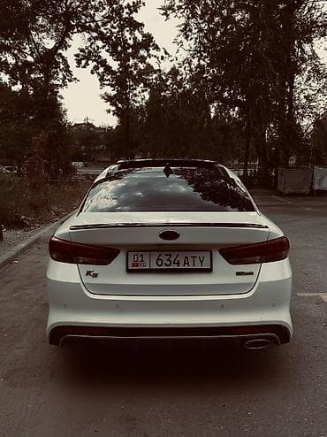 byd e5: Kia K5: 2017 г., 1.7 л, Робот, Дизель, Седан — 2